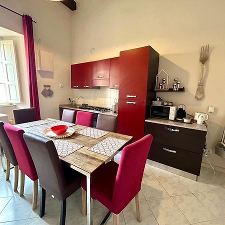 Corallo Suite Pisa Bagian luar foto
